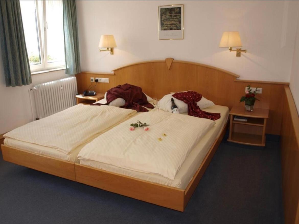 Hotel Gasthof Baeren 바인가르텐 외부 사진