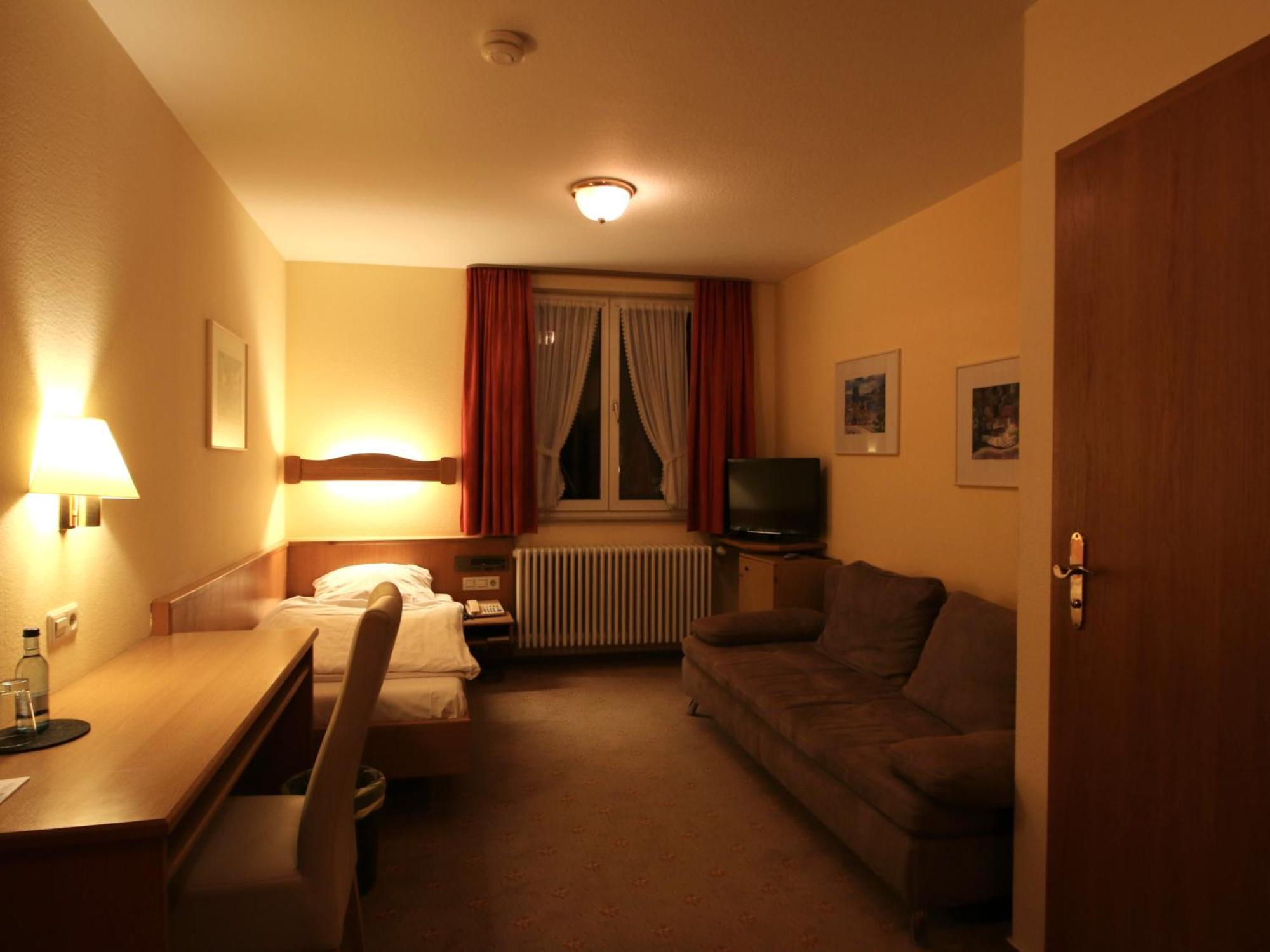 Hotel Gasthof Baeren 바인가르텐 외부 사진